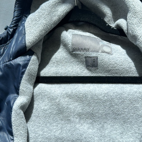 Old navy fleeced leather look jacket - Picture 2 of 6